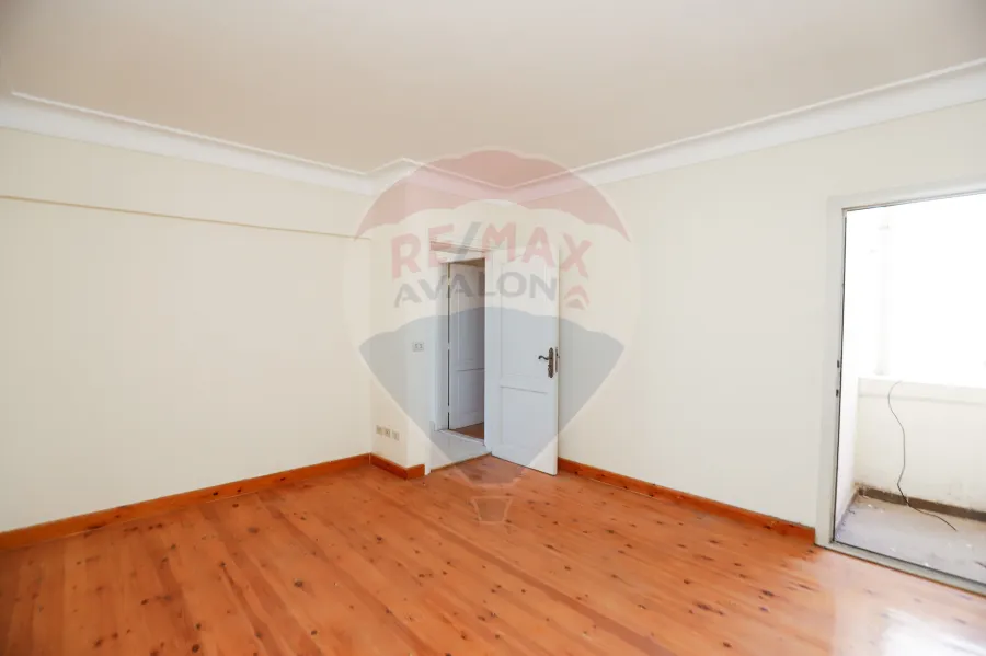 Apartment For Sale 240 m Mostafa kamel (Kirosez towers)