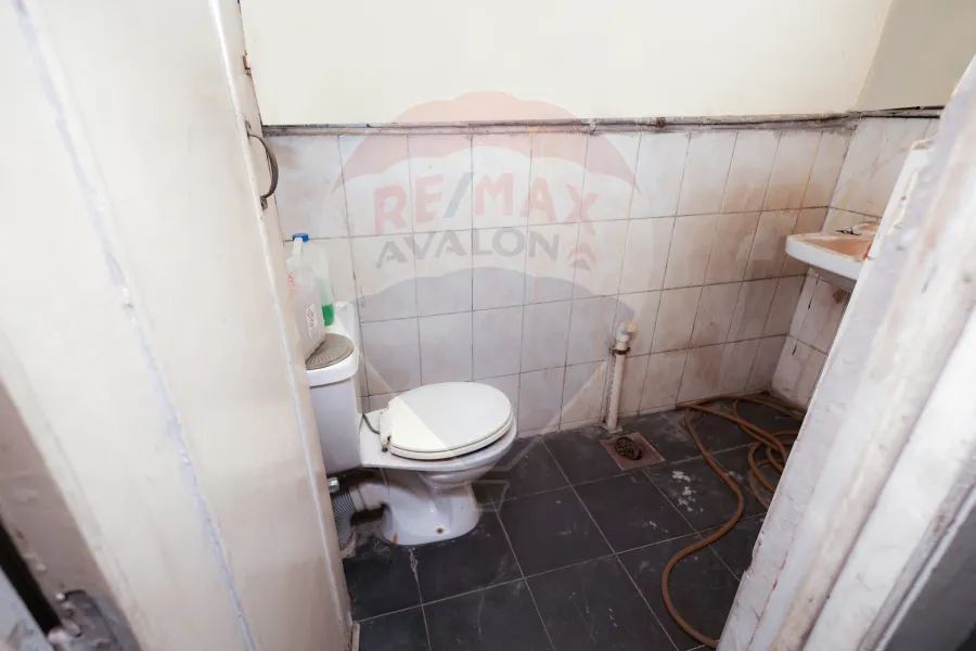 Commercial shop + Mezan for sale 83 m elsyouf (in front of Gamila Abo Hred st.)