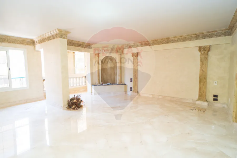 Duplex apartment for sale 370 m Smouha (Mostafa Kamel St.)