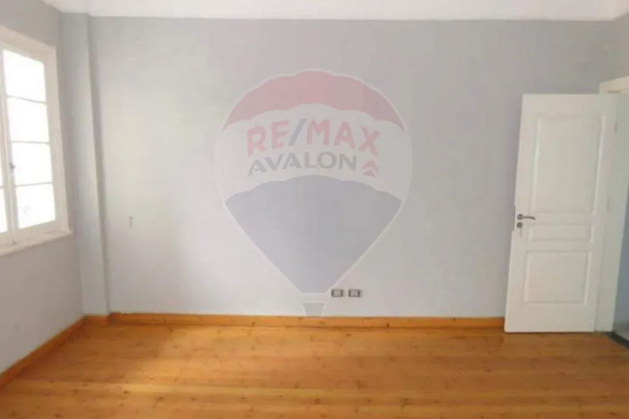 ميزان للبيع 165 م وابور المياه (متفرع من ميدان زويل)