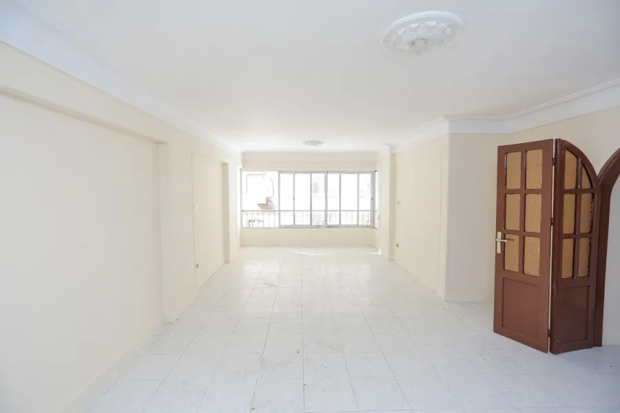 Apartment for sale 140m Smouha (Bahaa Eldin El-ghatwary St.)