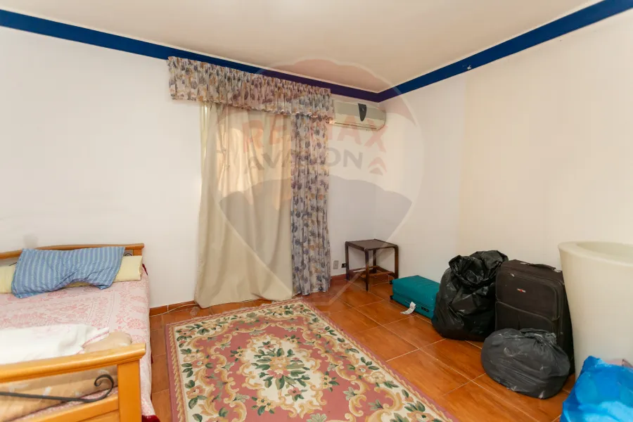 شقة للبيع 500 م سبورتنج (ش اللخمي)