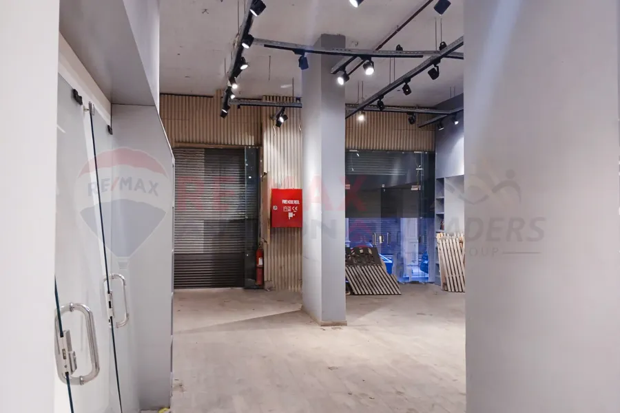 محل للبيع 100 م سموحه (ش مسجد ناصر)