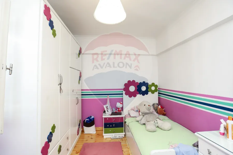 شقة للبيع 220 م سموحه ( تقسيم القضاه )