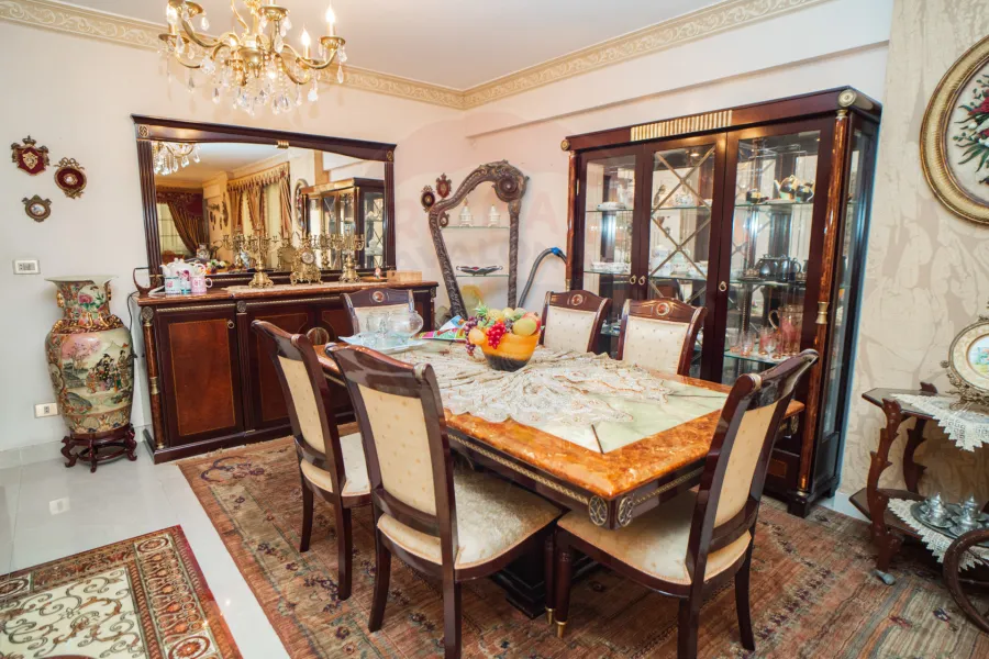 Apartment for sale 240 m Smouha (Albert 1st St. - Baron Tower)