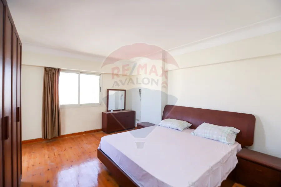 Apartment For Sale 240 m Mostafa kamel (Kirosez towers)