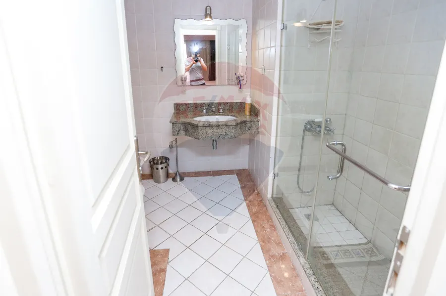 Apartment for Sale 275 m San Stefano (Foursesons)