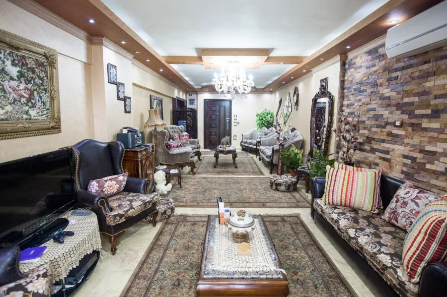 Apartment for sale 200m net Roushdi- Near to Sorya St