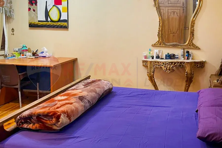 شقة للبيع 176 م ستانلي (ش عبد الحميد العبادي) - فيو مفتوح