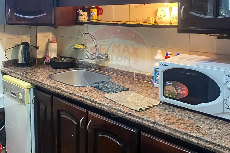 Apartment for rent 115 m Camp Shizar (directly on the sea)