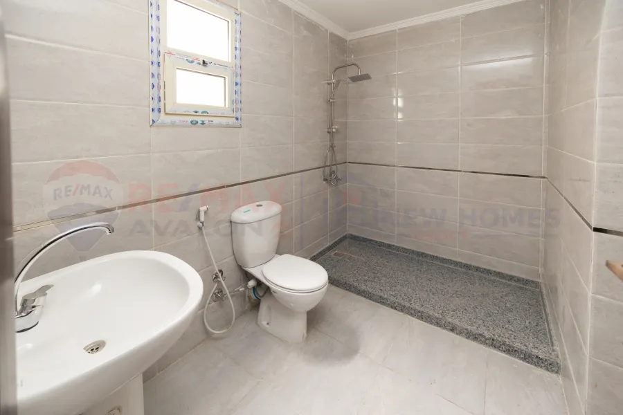 شقة للإيجار 185 م الإبراهيمية (خطوات من نادي سبورتنج)