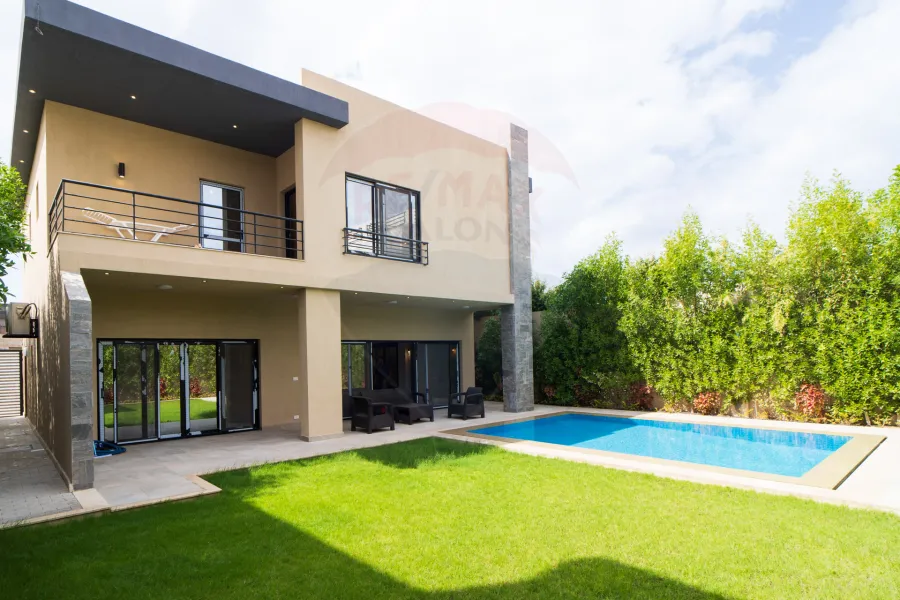 فيلا للبيع 375 م كينج مريوط (كومباوند الواحة الخضراء)