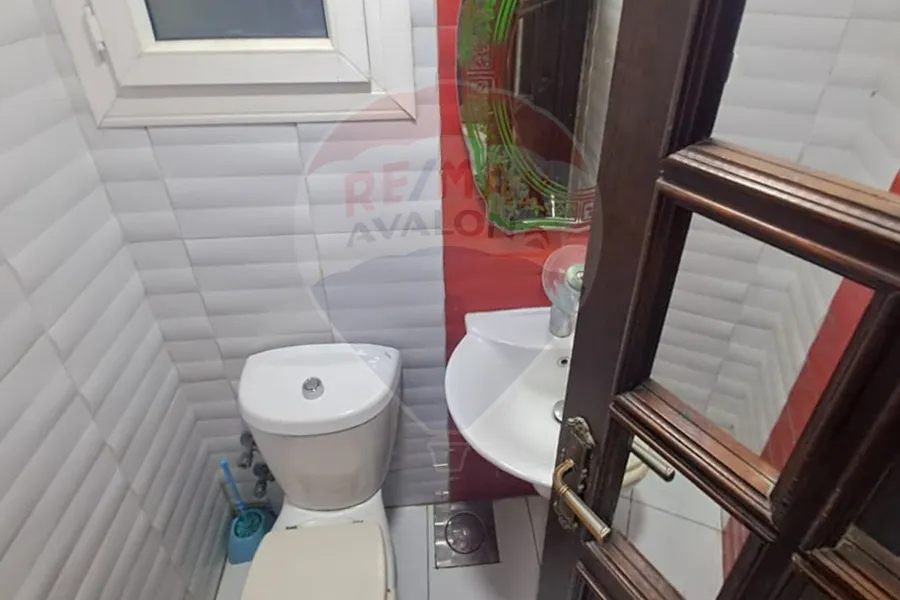 Apartment for sale 150 m Al-Syouf (Gamila Bou Harid St.)