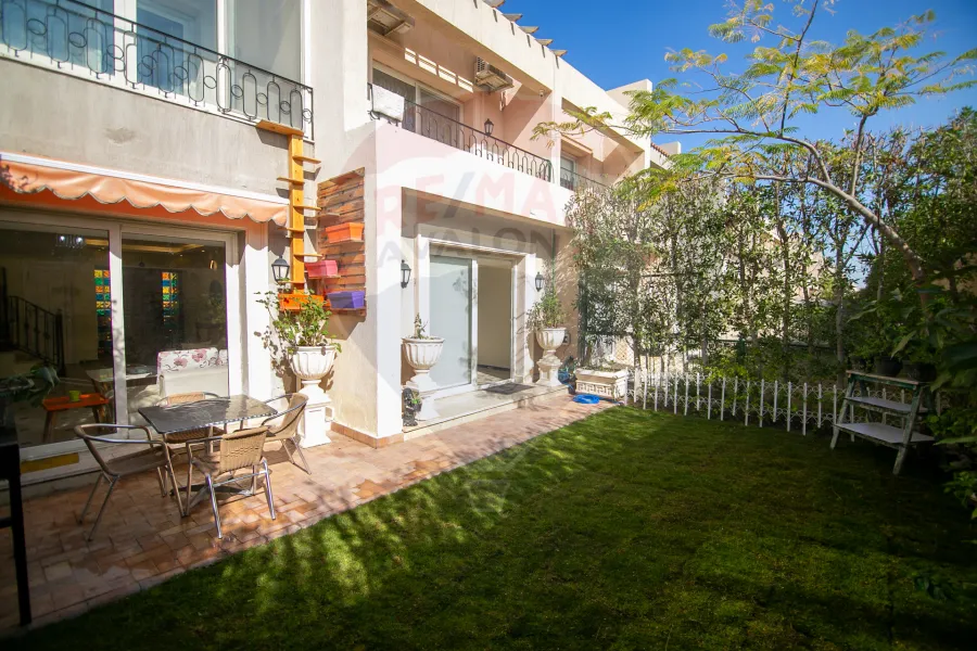 فيلا تاون هاوس للبيع 205 م كينج مريوط (اليكس ويست)