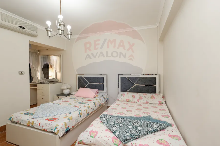 Furnished Apartment For rent 100 m Al Mamoora (steps from the sea)