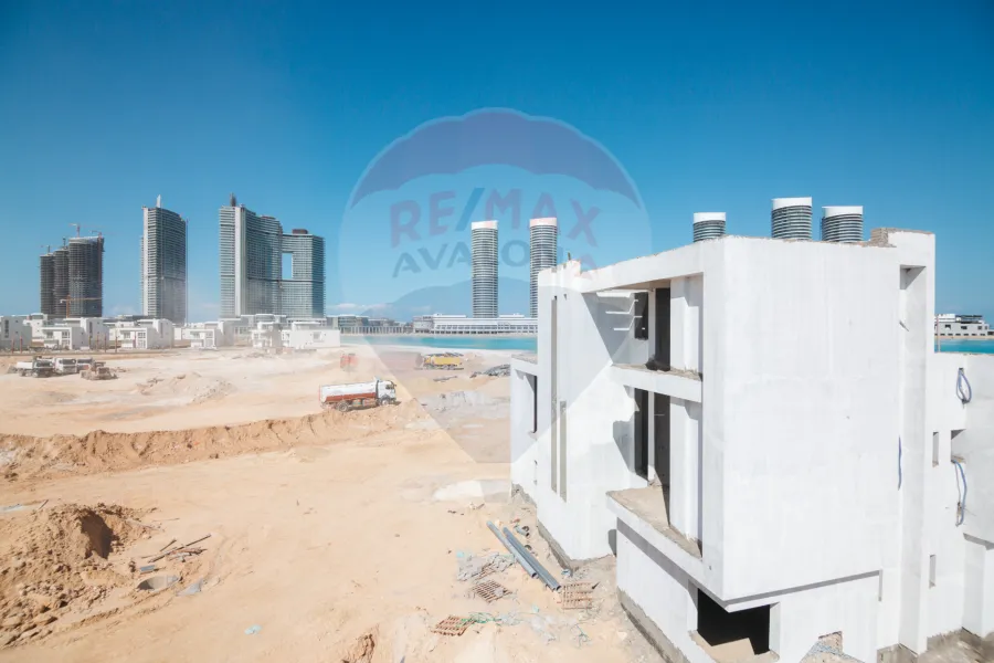 Villa for sale in El Alamein (Mazarine Island)