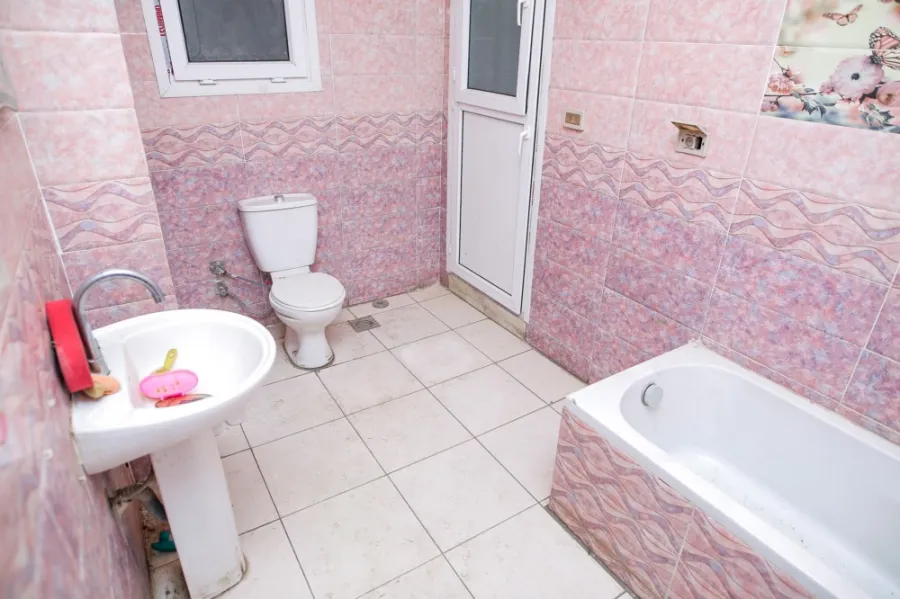 Apartment For Sale 130m Smouha ( Hilton St.)