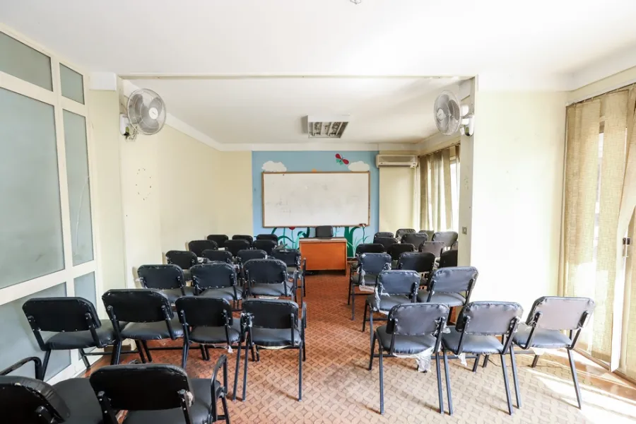 Residential or Administrative Property For Sale 240m Moustafa Kamel