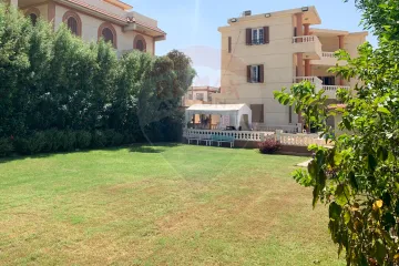 فيلا مسجله عقد ازرق للبيع 1,008 م كينج مريوط  ( طريق الكافوري الرئيسي - كومباوند فينيسيا )