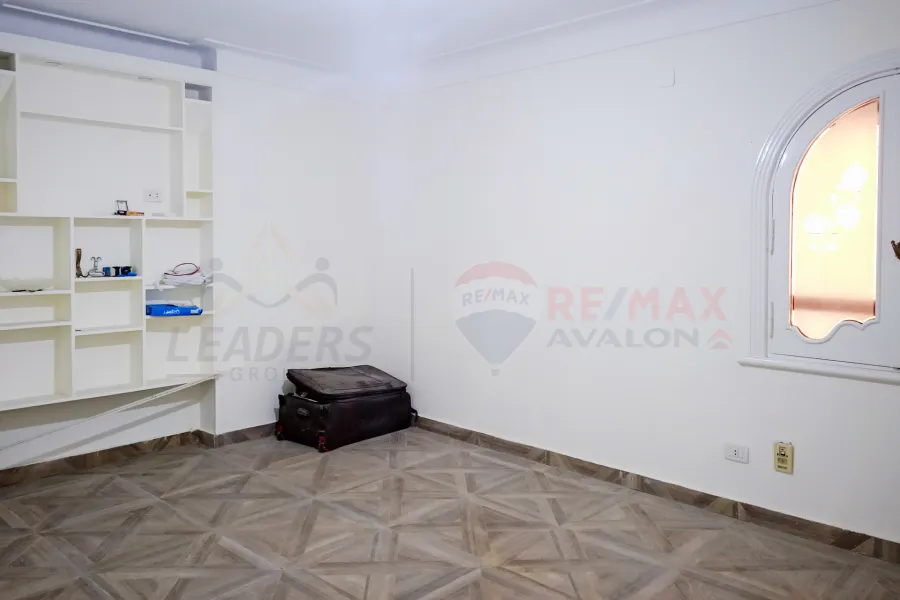 Apartment for sale 180 m Kafr Abdo (off Abu Qir St.)