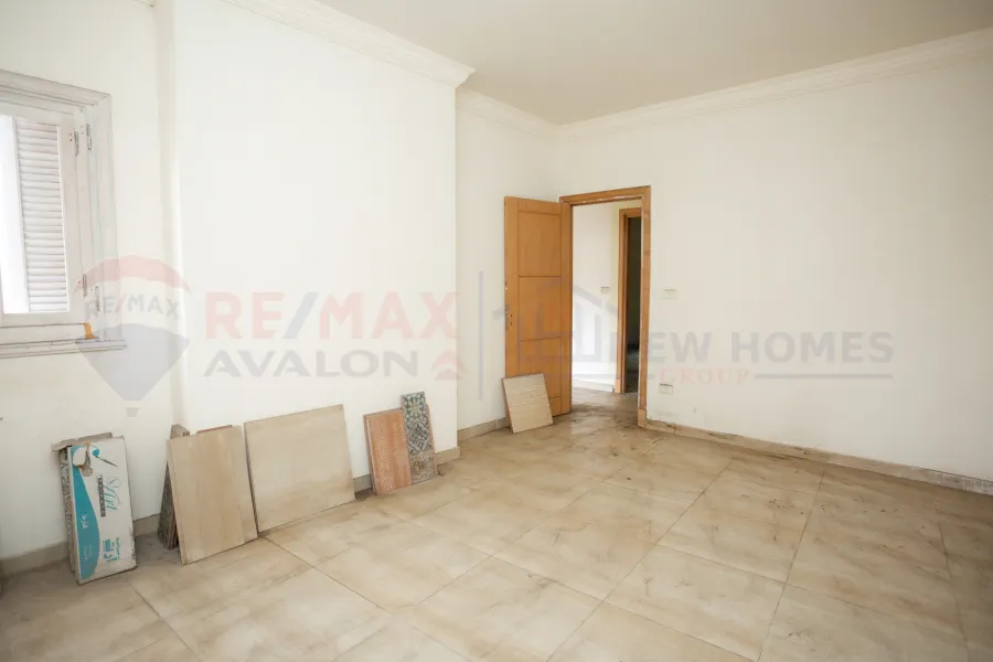 Apartment for sale 230 m Louran (Ibrahim Nasr St.)