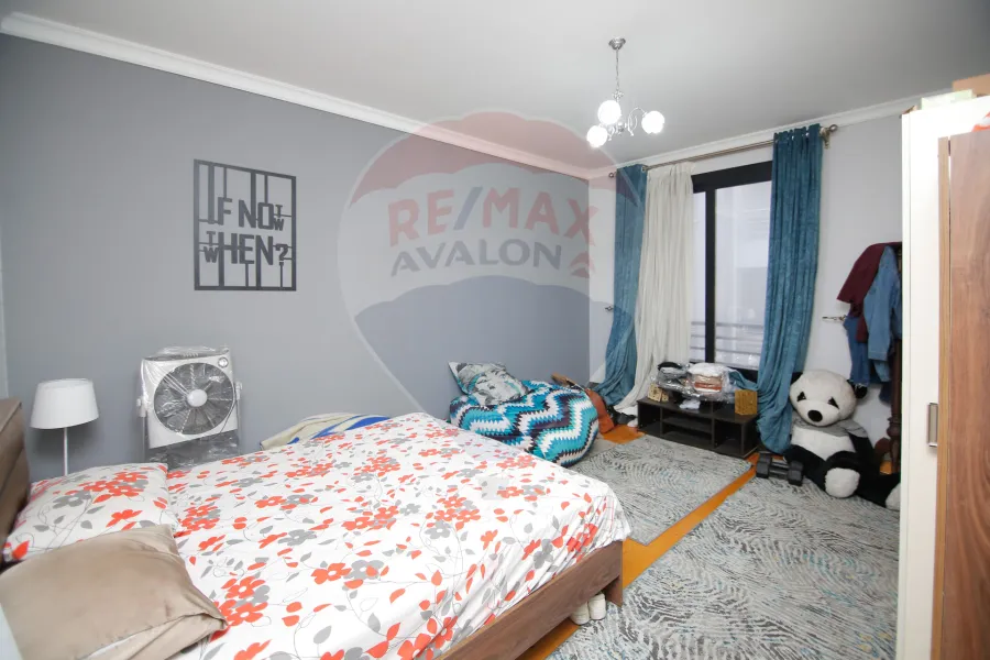 Apartment for sale 217 m Louran (Abdel Salam Aref St. - Brand Building)