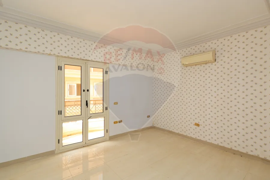 Apartment for Rent 270 m Kafr Abdo (intersection between Saint Genie and Sakina bant Al-Hussein)