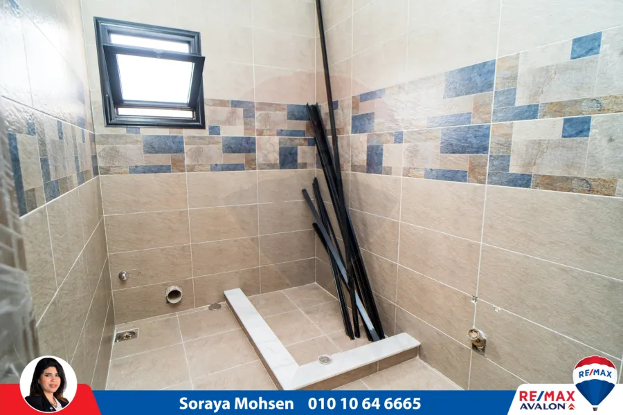 فيلا للبيع 300 م كينج مريوط (كومباوند الواحة الخضراء)