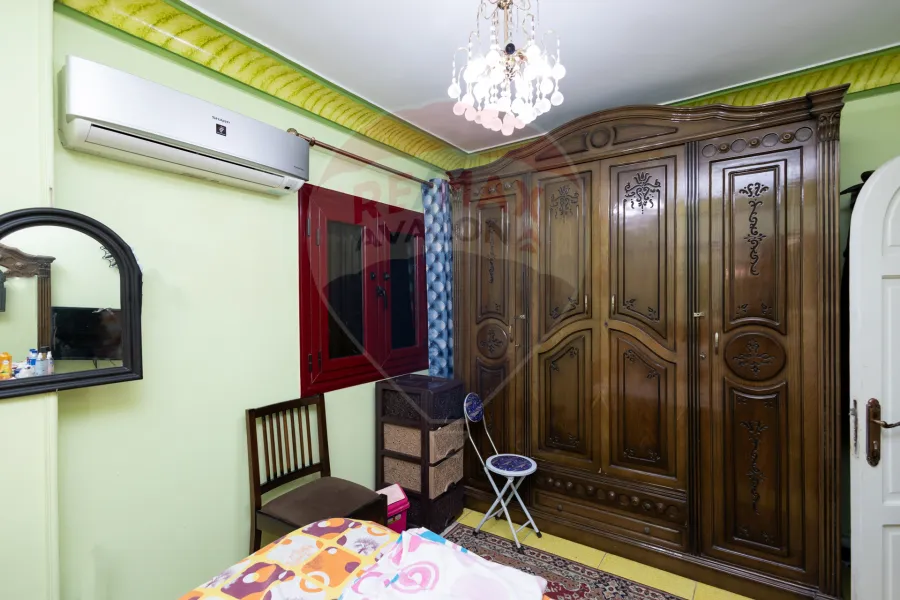 شقة  للبيع 200 م العصافرة (علي البحر مباشرة)