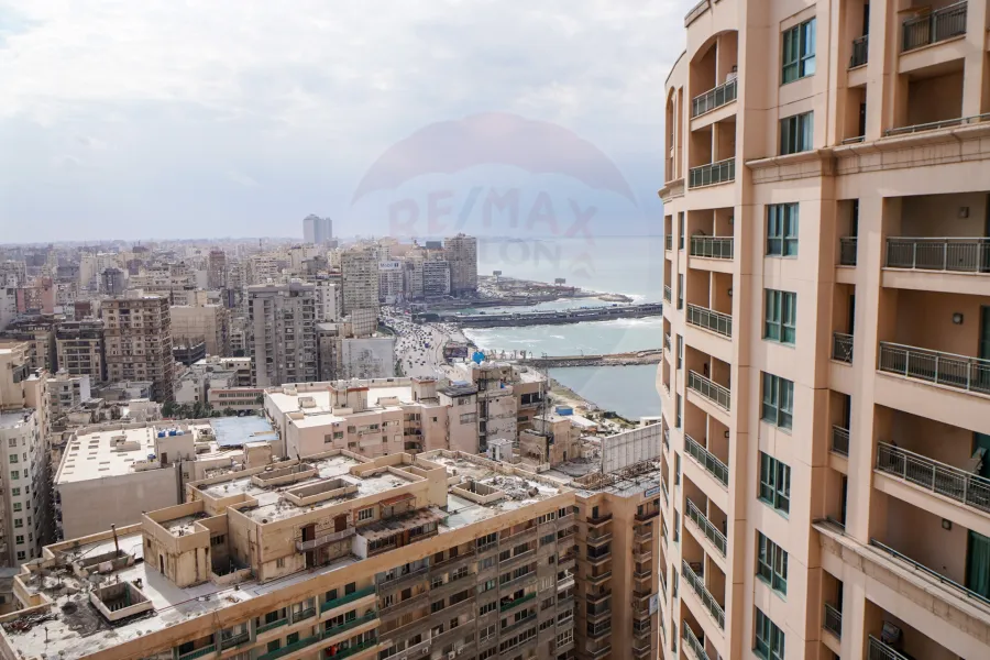 شقة للايجار 136م سان سيتفانو (ابراج جراند بلازا)