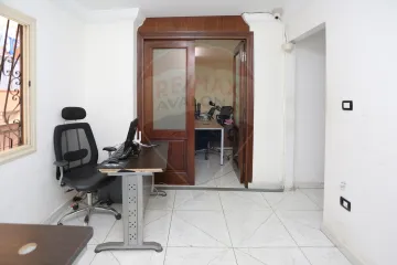 شقة إدارى للبيع 70 م سيدى جابر (خطوات من ش المشير)