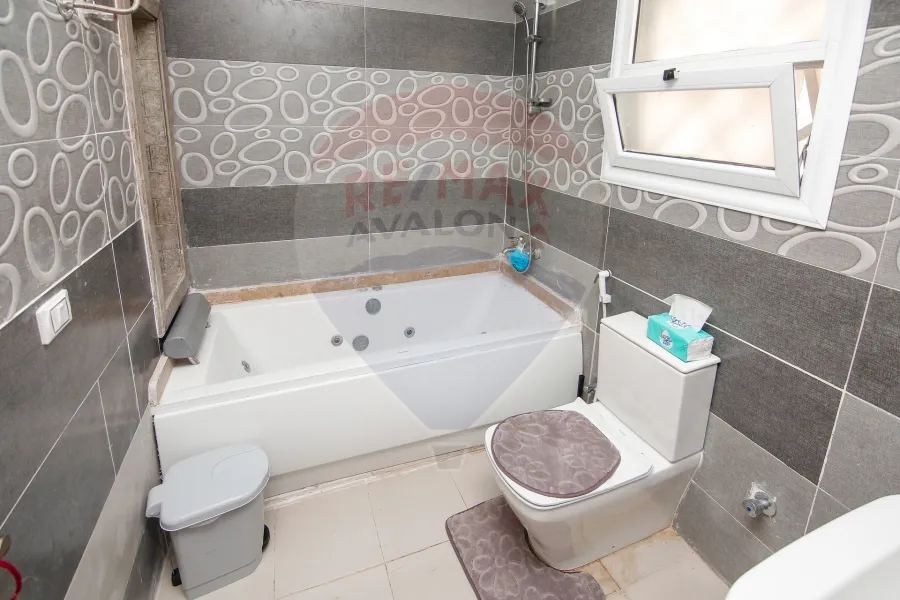 شقة دوبلكس للبيع 255 م كينج مريوط (ليك سايد)