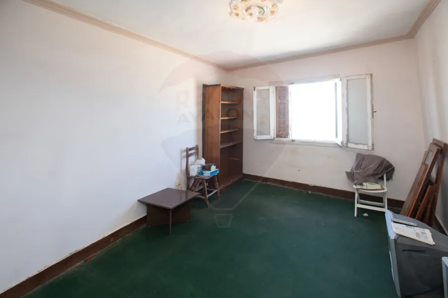 Apartment for sale 130 m Bahri (Directly on sea)