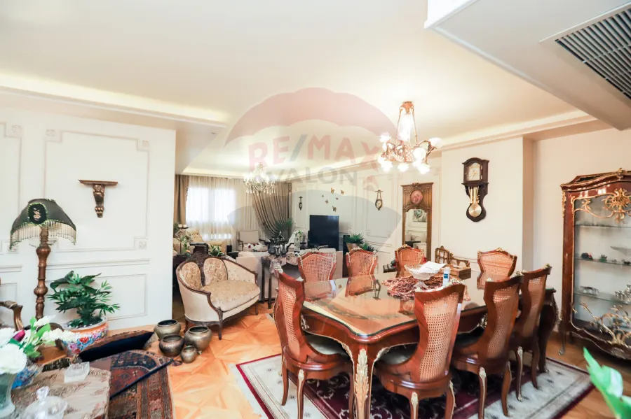 Apartment for sale 230 m Louran (Abo Qeer St.)
