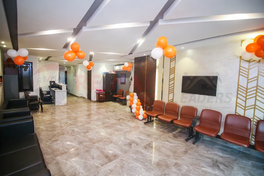 Administrative apartment for sale 185 m Smouha (Fawzy Moaz St. - Brand Building)