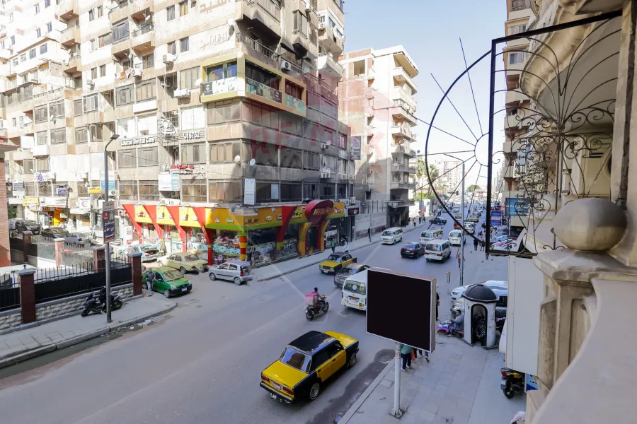 Apartment for rent 235 m Louran (Abu Qir St.)