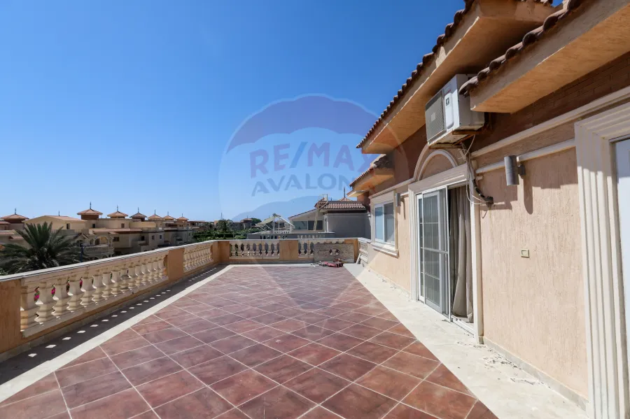 فيلا للبيع 609 م كينج مريوط  (كومباوند العروبة)