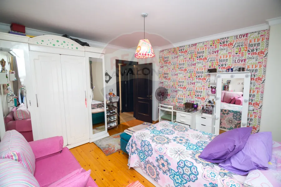 شقة للبيع 223 م سموحة (أنطونيادس سيتي)