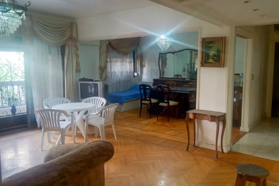 شقة للبيع 140 م المعمورة الشاطئ (ش الشرطة)