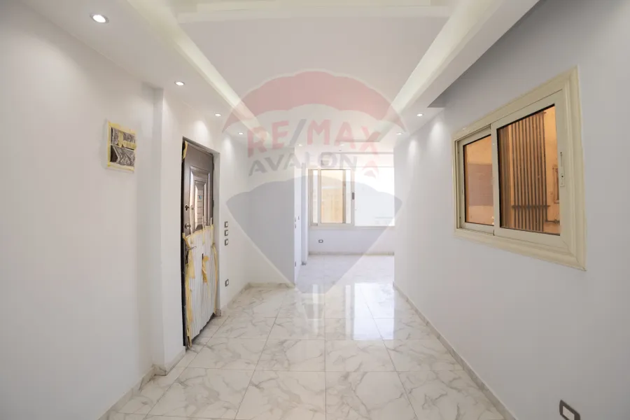 شقة للبيع 140 م لوران  (ش الاقبال)