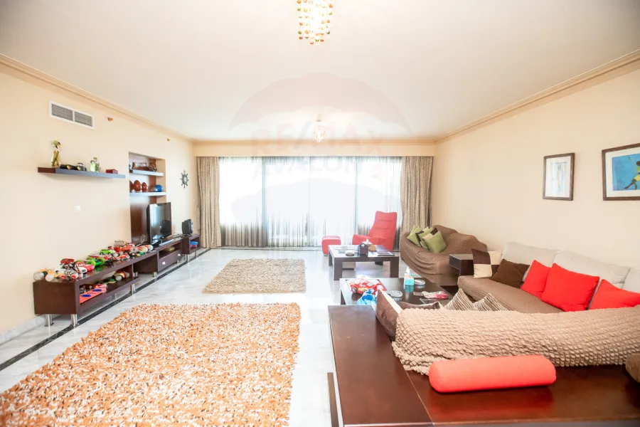 Apartment for sale 396 M San Stefano (four seasons)