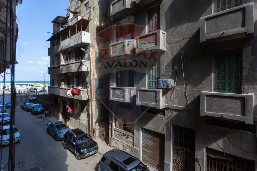 شقة للبيع 135 م كيلوباترا (ثالث نمره بحر)