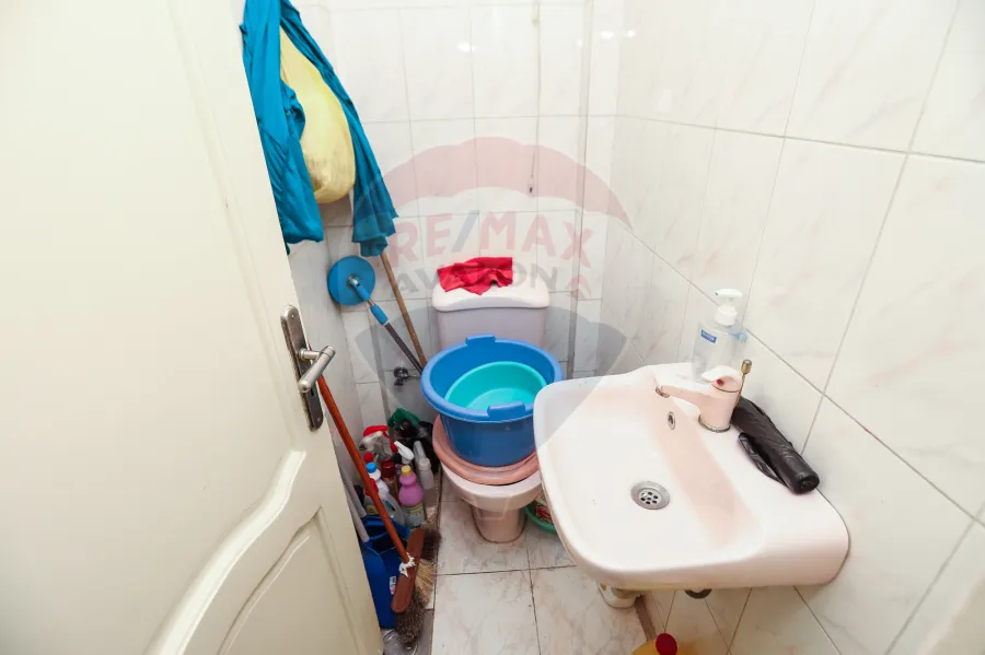 شقة للبيع 220 م سموحه ( تقسيم القضاه )