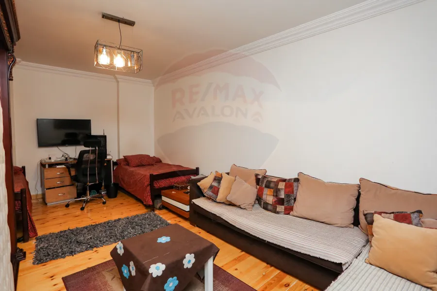 Apartment For sale 185 m Zizinia (Mostafa Abdel Razek St.)