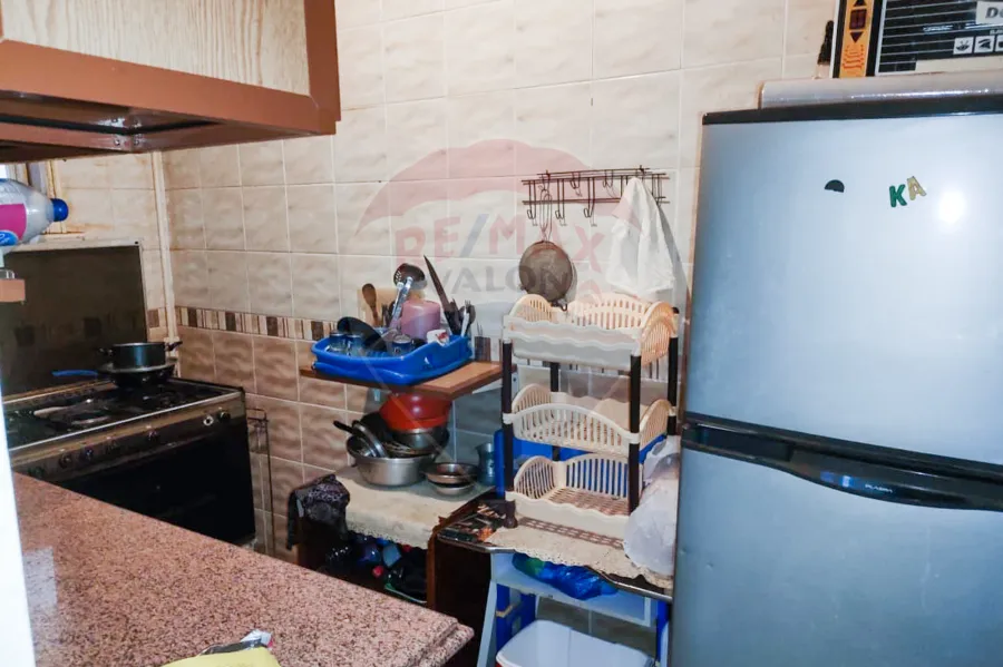 شقة للايجار 135 م سموحة (شارع النصر)