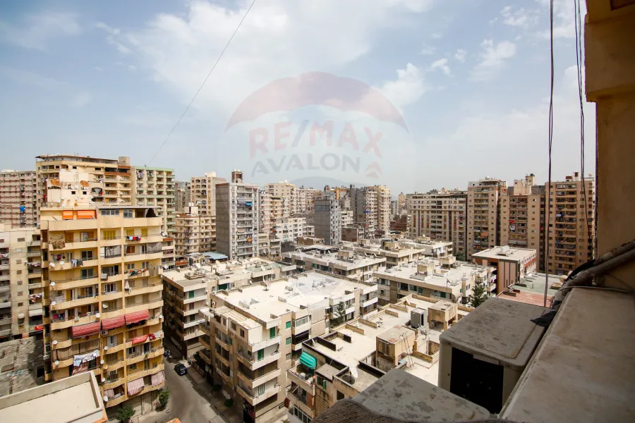 شقة للبيع 320 م السيوف (بجوار الشهر العقارى)