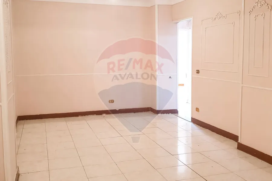 شقة للإيجار 110 م بولكلي (ش أبوقير)