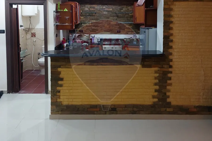 شقة للبيع 100 م المعمورة الشاطئ (بجانب بوابة الاصلاح)