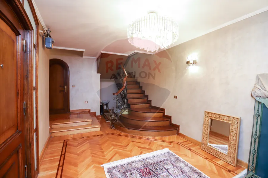 شقة دوبلكس للبيع 308 م سموحة (ش فوزى معاذ)