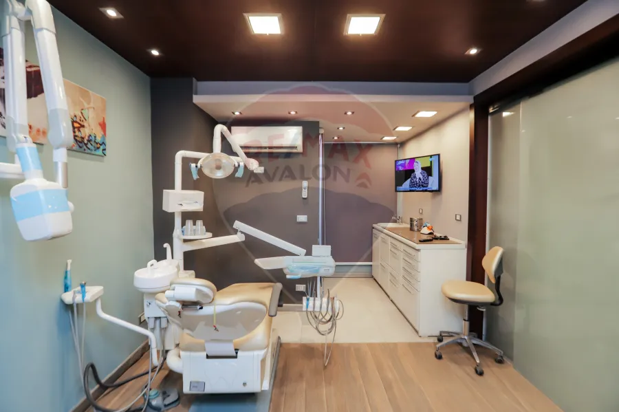 Dental Clinic for sale 105 m Sidi Gaber (El Horeya st.)